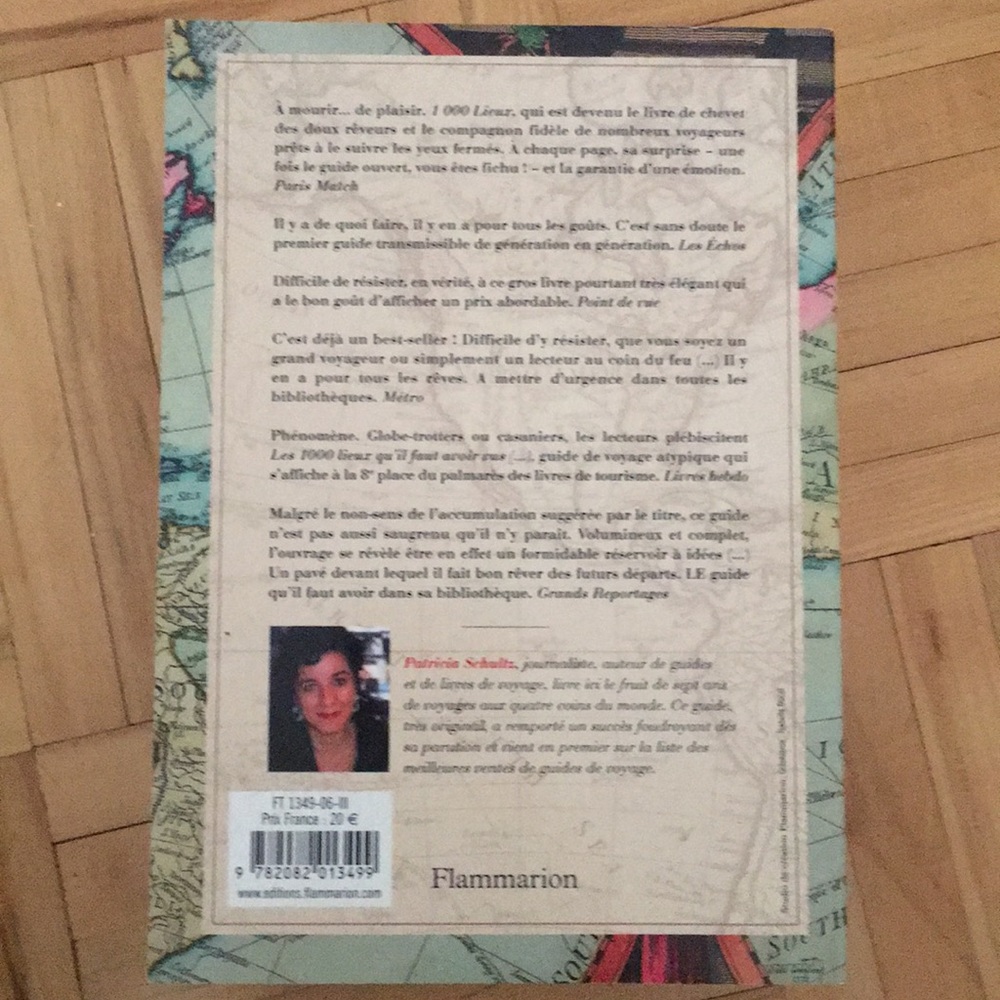 Books - Picture 3 of 4